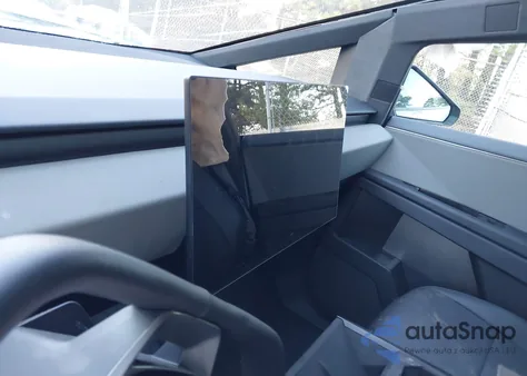 2024 Tesla Cybertruck z USA, uszkodzony, nr VIN 7G2CEHED5RA051673